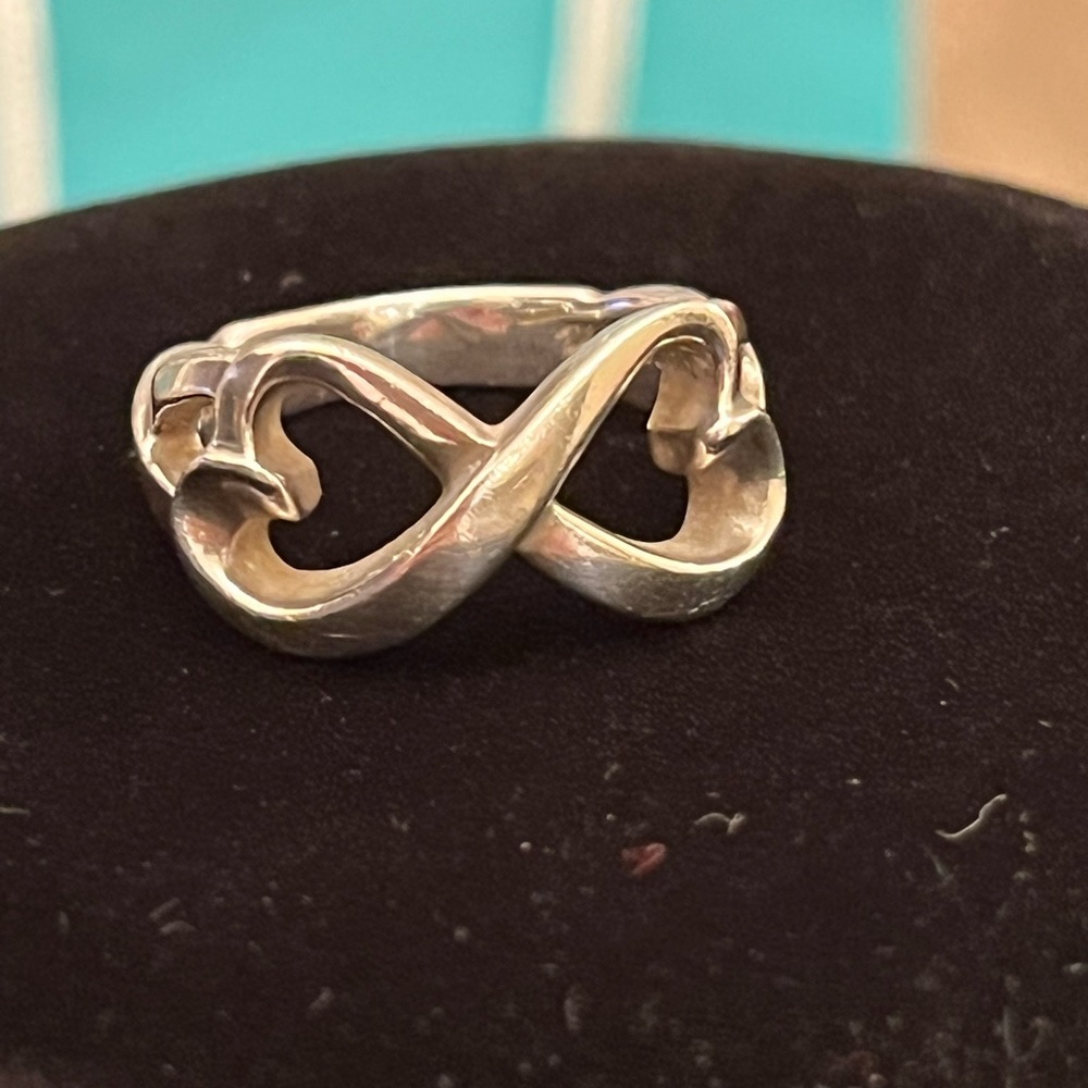 Tiffany & Co Paloma Picasso Sterling Silver double heart Ring size 8